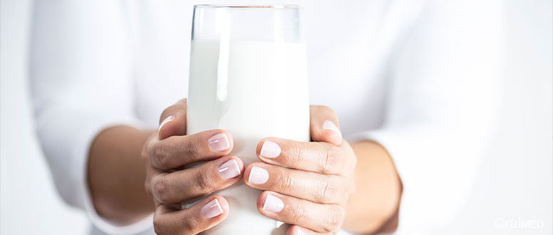 O leite ajuda a preservar um dente avulsionado até ao tratamento.