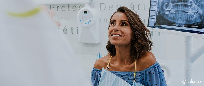 Monica Jardim é embaixadora das clinicas OralMED Medicina Dentaria