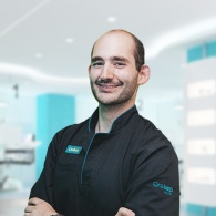 Dr. Tiago Santos