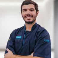 Dr. Artur Gameiro - Médico Dentista OralMED