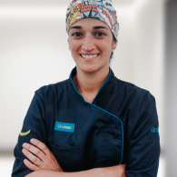 Dra. Mariana Alves - Médica Dentista OralMED