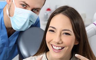 facetas ou lentes de contacto