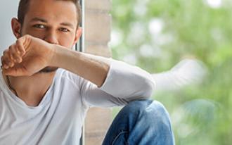 A falta de dentes pode afetar toda a estrutura da sua boca.