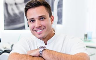 lentes de contacto dos dentes